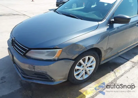 2015 Volkswagen Jetta 1.8T Se z USA, uszkodzony, nr VIN 3VWD17AJ2FM208690